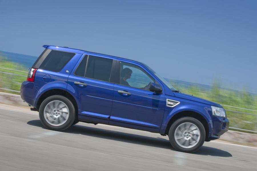  Land Rover Freelander 2 HSE i6 2011 года  (фото 20 из 29)
